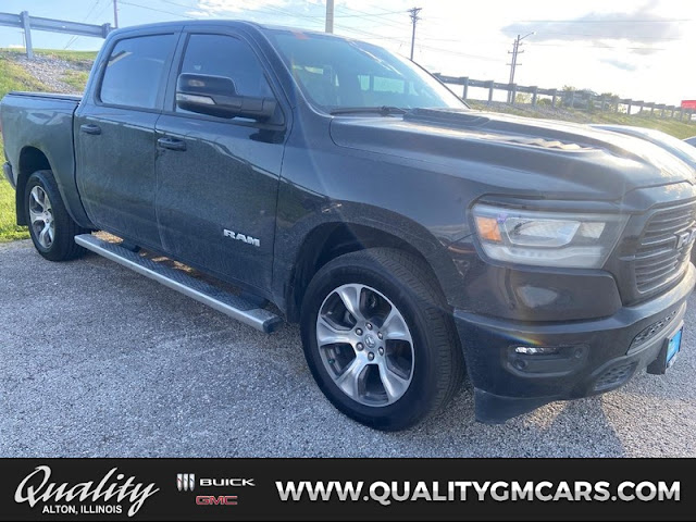 2023 RAM 1500 4WD Laramie Crew Cab